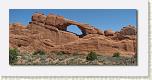 09 Arches NP - Skyline Arch * 652 x 295 * (38KB)